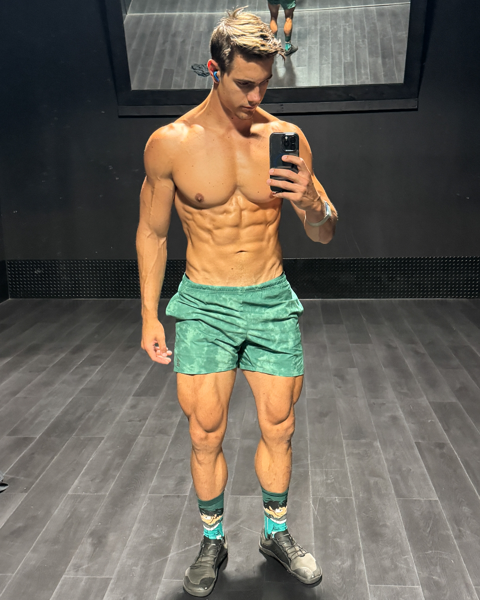 Kevin Hejnas – Shirtless Celebs