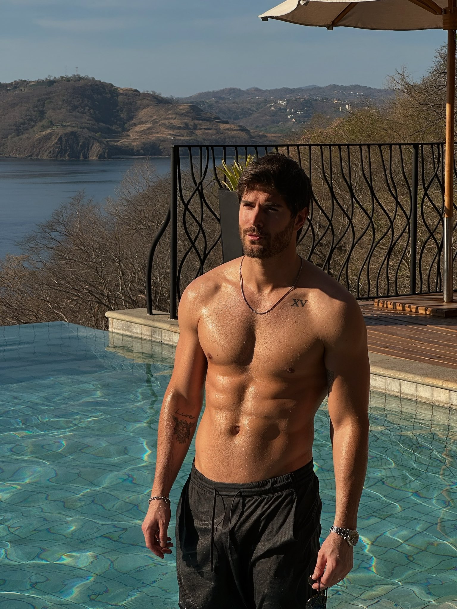Nick Bateman Shirtless Celebs